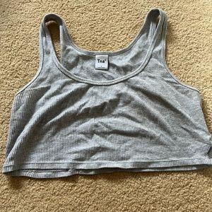 Aritzia Top